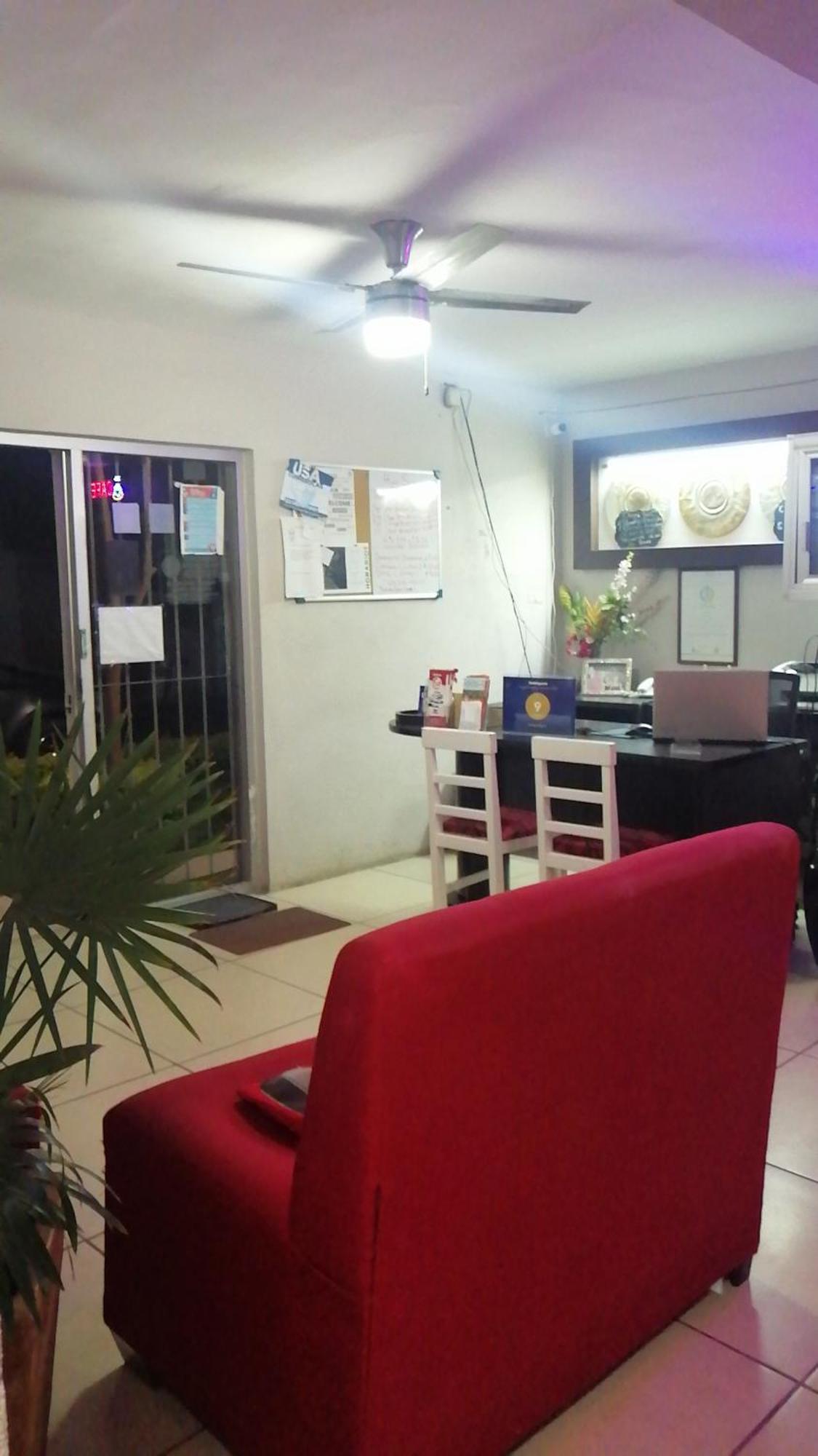 Hgen Rooms & Suites Los Mochis Szoba fotó