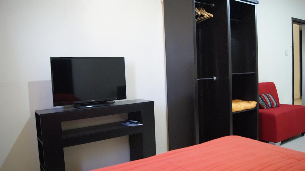 Hgen Rooms & Suites Los Mochis Kültér fotó